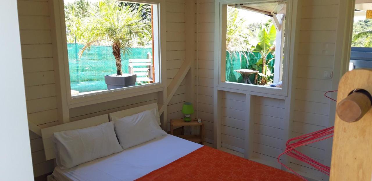 Mini-Villa Entre Montagne Et Mer Goyave Zewnętrze zdjęcie