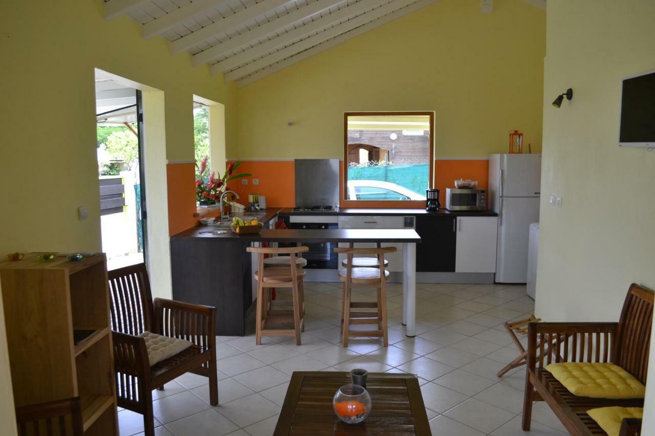 Mini-Villa Entre Montagne Et Mer Goyave Zewnętrze zdjęcie